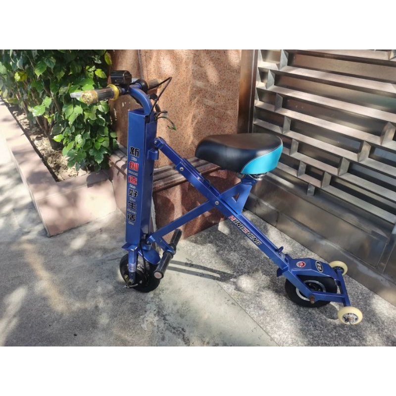 Xe điện escooter mini gấp gọn hàng bãi chưa sử dụng khung nhôm siêu nhẹ