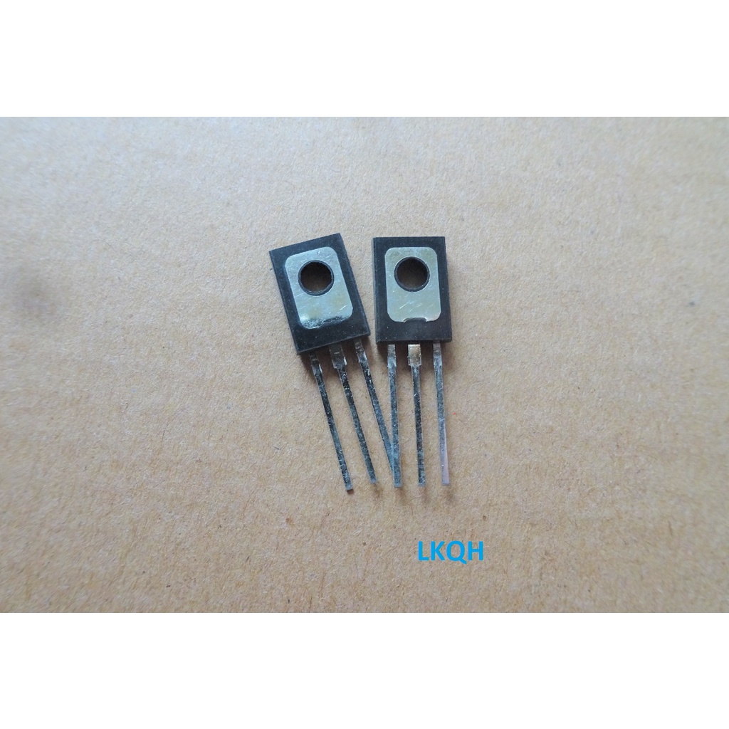Công tắc điện tử D882 TO-126 30V 3A NPN sò 2SD882 chính hãng
