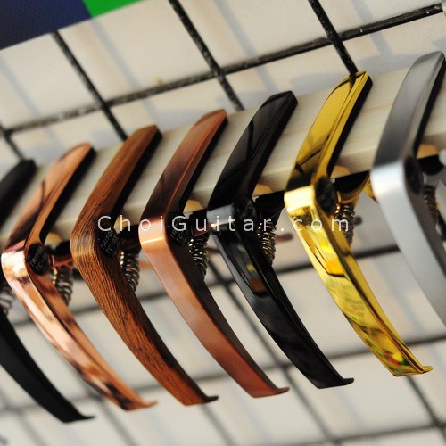 Capo kẹp đàn Guitar/Ukulele nhiều màu