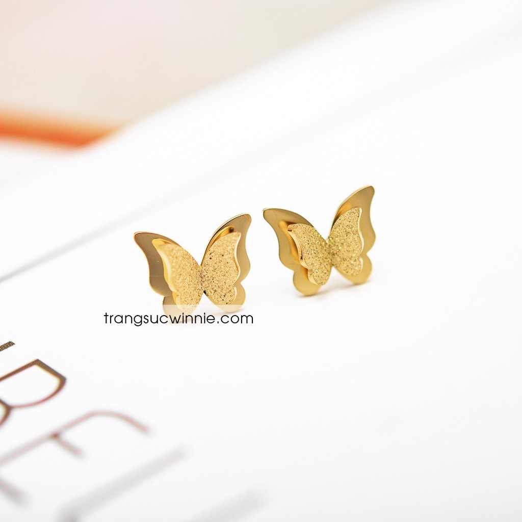 Hoa tai nữ titan bướm matte vàng gold