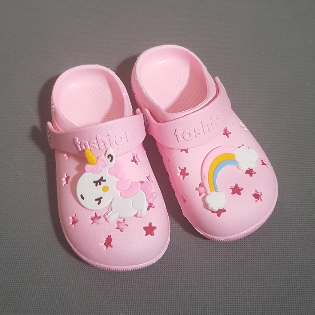 Dép lỗ nhựa dẻo siêu bên màu hồng ngựa pony unicorn ngọt ngào bé gái