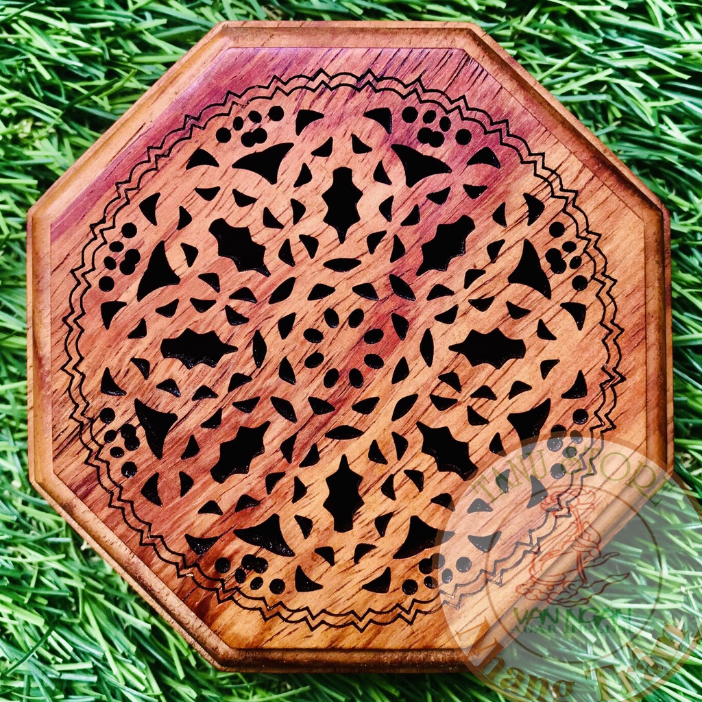 HỘP XÔNG NHANG TRẦM MẪU ĐA GIÁC BẰNG GỖ HƯƠNG -HOLDER INCENSE-HOA VĂN SẮC NÉT TINH TẾ