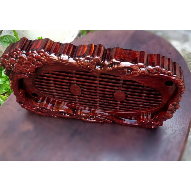 Khay Trà Đựng Ấm Chén Tùng Hạc Điêu Khắc Giả Gỗ Kích Thước 39cm x 23cm x 6cm
