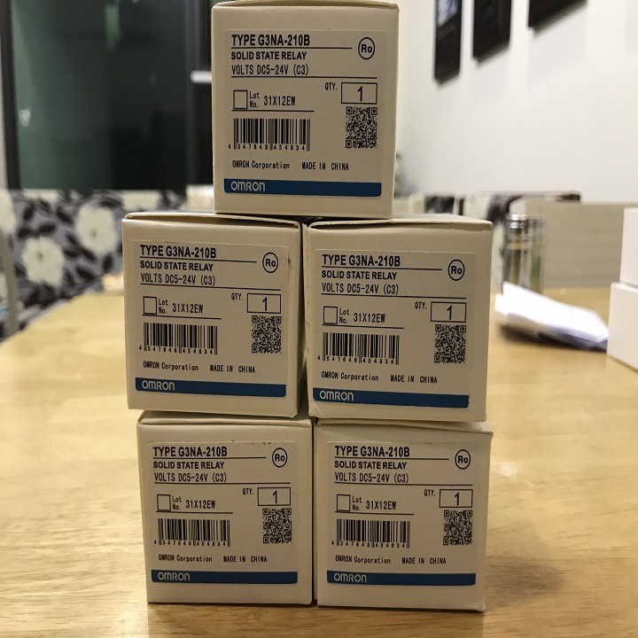 Rơle bán dẫn G3NA-210B