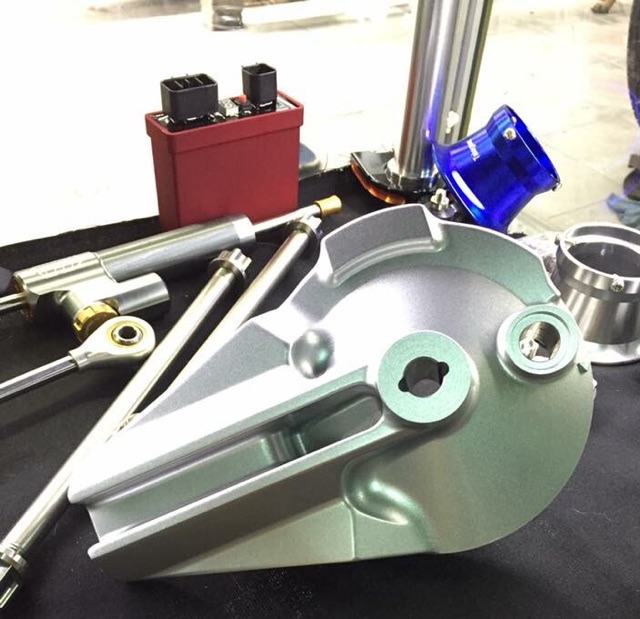 Má đùm sau future 2 gắn wave