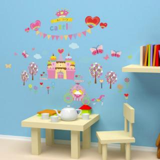Giấy dán tường hình lâu đài công chúa xinh xắn