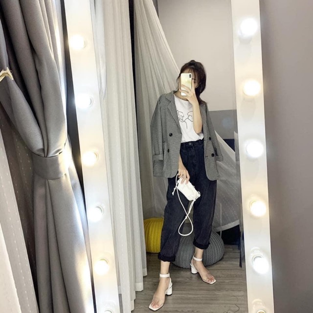 Vest kẻ đen trắng