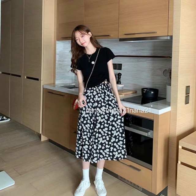 Chân váy hoa cúc | BigBuy360 - bigbuy360.vn
