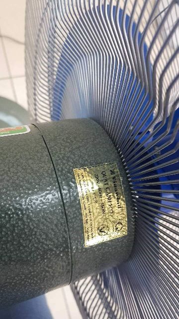 Quạt Đứng Cánh 500 Vinawind