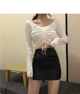 Áo trễ vai dây rút