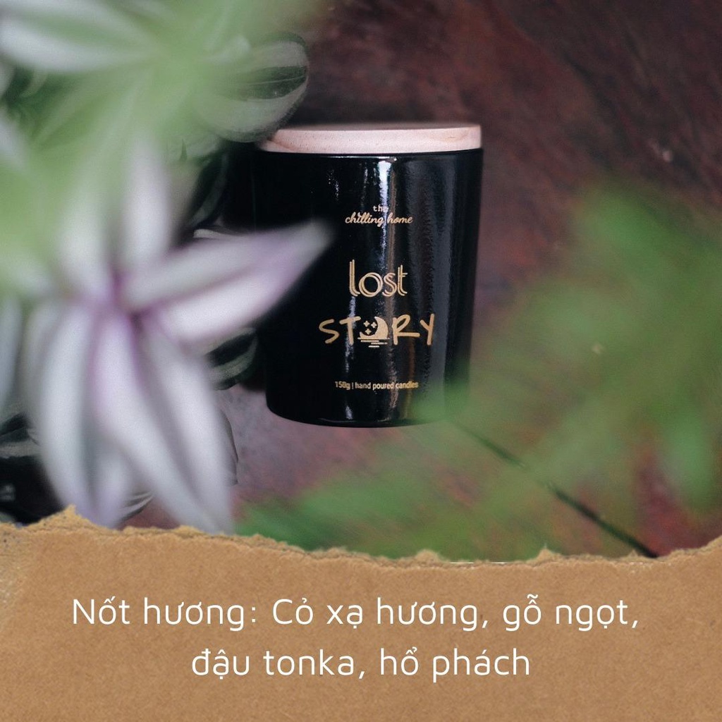 Nến Thơm Thư Giãn Lost Story của The Chilling Hương Gỗ & Cỏ Xạ Hương & Đậu Tonka & Hổ phách