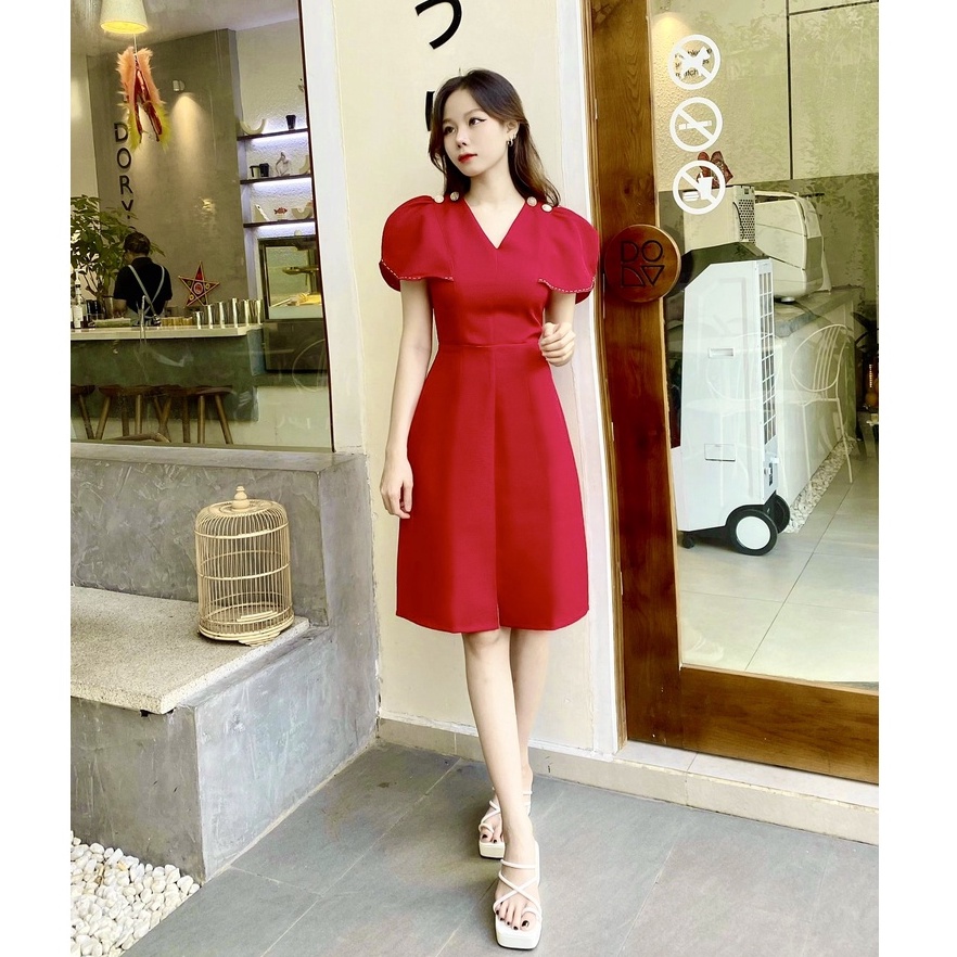 Đầm đỏ dự tiệc sang trọng cổ v đẹp thanh lịch thiết kế cao cấp chữ a tay chùm đi tiệc đi chơi eo tôn dáng - Lux W Fashio