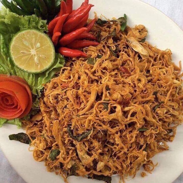 200g KHÔ GÀ LÁ CHANH NGON LOẠI I | BigBuy360 - bigbuy360.vn