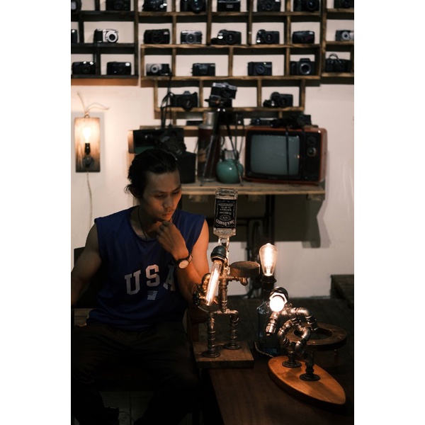 Đèn Decor - Đèn Ống Nước Trang Trí Bóng Sợi Đốt Edison - The Surf Man Lamp
