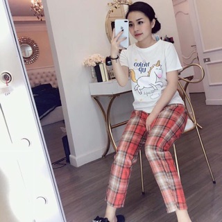 Sét bộ áo thun in ngựa + quần sọc