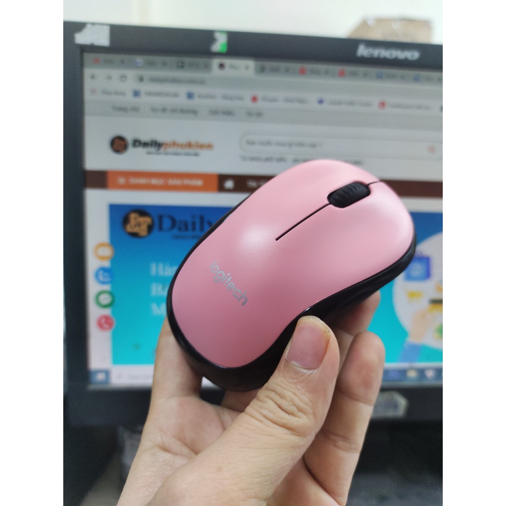 Chuột không dây màu hồng Logitech M220 Click không kêu