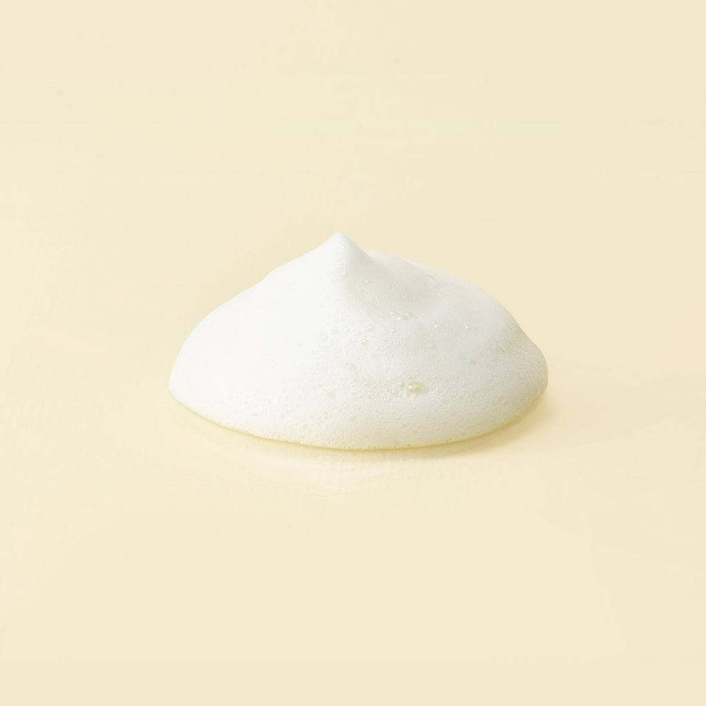 Xà Phòng Trà Xanh ONGREDIENTS Jeju Green Tea Cleansing Ball 110g GomiMall