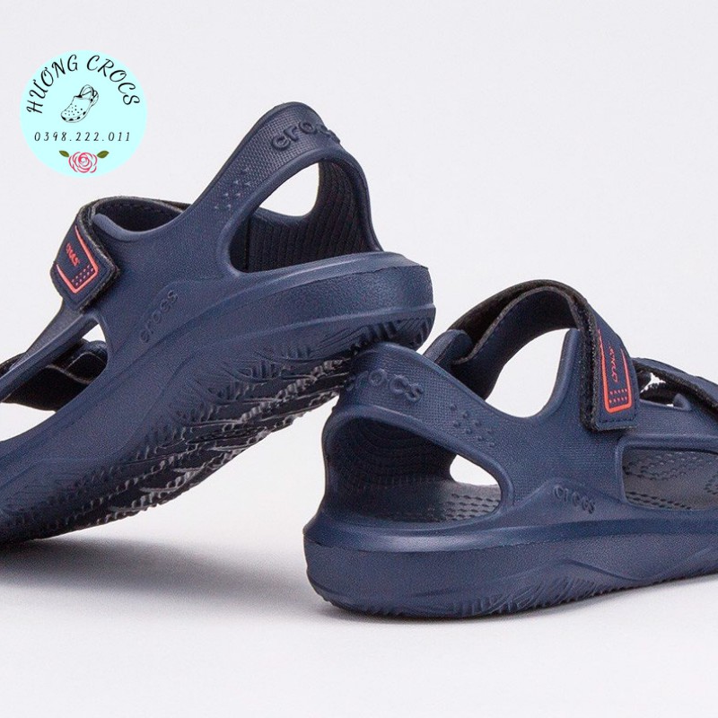 Sandal Swiftwater Cross trẻ em màu xanh navy, sandal nhựa đi mưa, chống trơn trượt cho bé