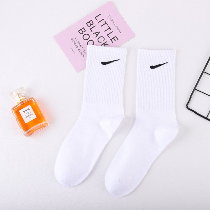 Tất Vớ Unisex Phong Cách Thể Thao In Logo NK Cổ Cao