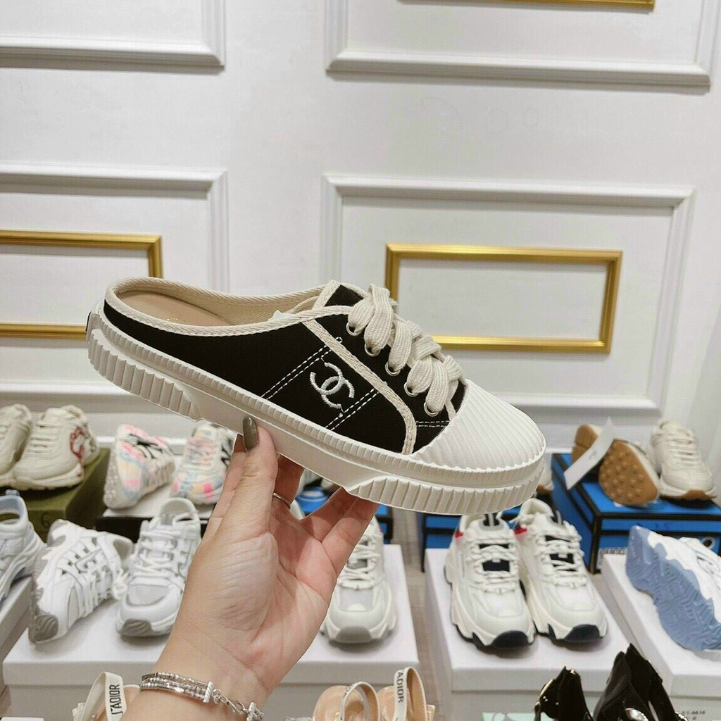 Sục nữ Chanel  HOT 2021 Đen phối trắng đế thơm cựa đẹp | BigBuy360 - bigbuy360.vn