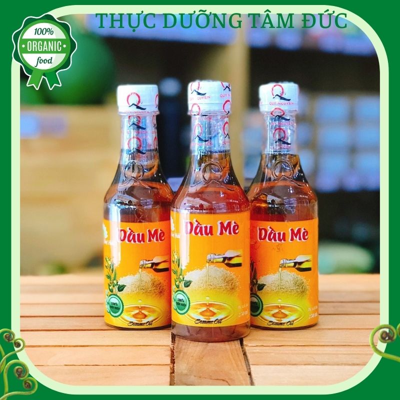 Dầu mè Quy Nguyên Ông thầy Tuệ Hải chai 250ml -