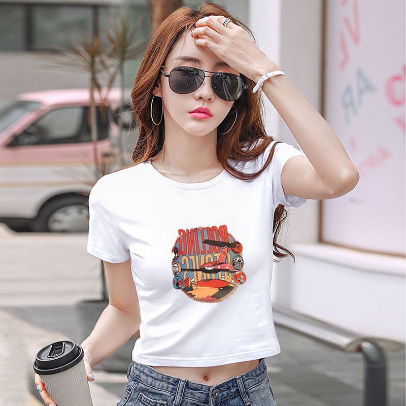 Áo Croptop Tay Ngắn Cổ Tròn Hoạ Tiết In Phong Cách Hàn Quốc