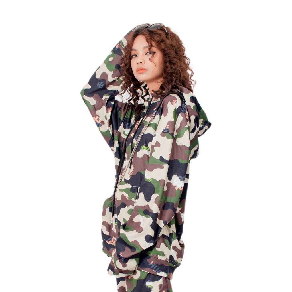 Áo hoodie tay dài nam nữ HUGU - Camo Logo - form rộng