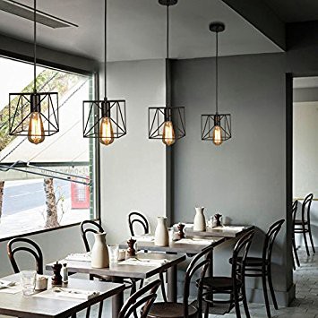 Chao đèn thả sắt tam giác