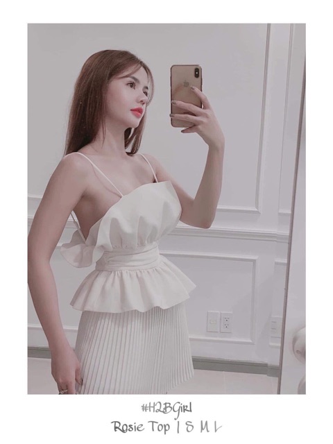 Áo trắng hai dây xinh Rosiee Top có mút ngực from chuẩn tôn dáng ôm xoè nhẹ dễ mix phía sau bo chun có dây tự điều chỉnh