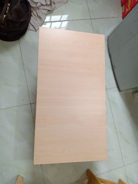 Bàn xếp gọn loại lớn 74cmx40cm x30cm. Mặt gỗ láng bóng, bền chắc. | BigBuy360 - bigbuy360.vn