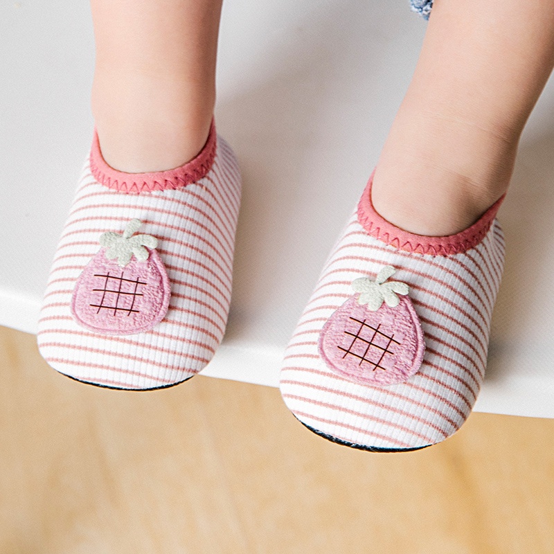 Giày Cao Su Mềm Thoáng Khí Chống Trượt In Hình Trái Dứa 3D Cho Bé 0-2 Tuổi Tập Đi
