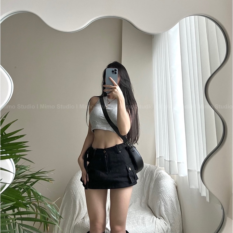 Thun croptop cổ tròn có lót mút - Váy kaki jean túi hộp có quần trong