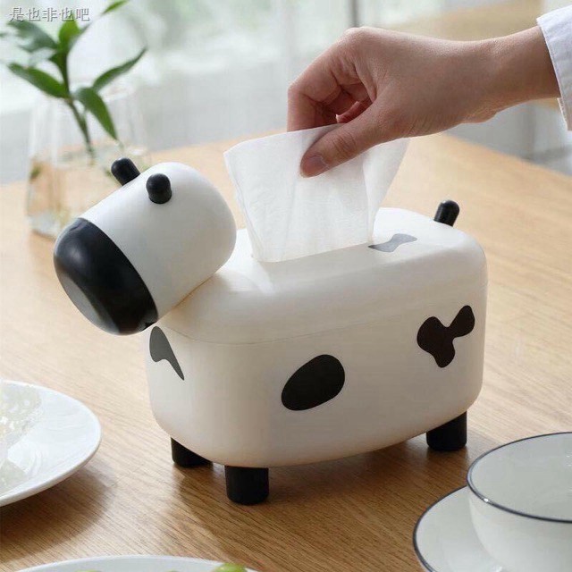 Hộp đựng giấy ăn còn bò