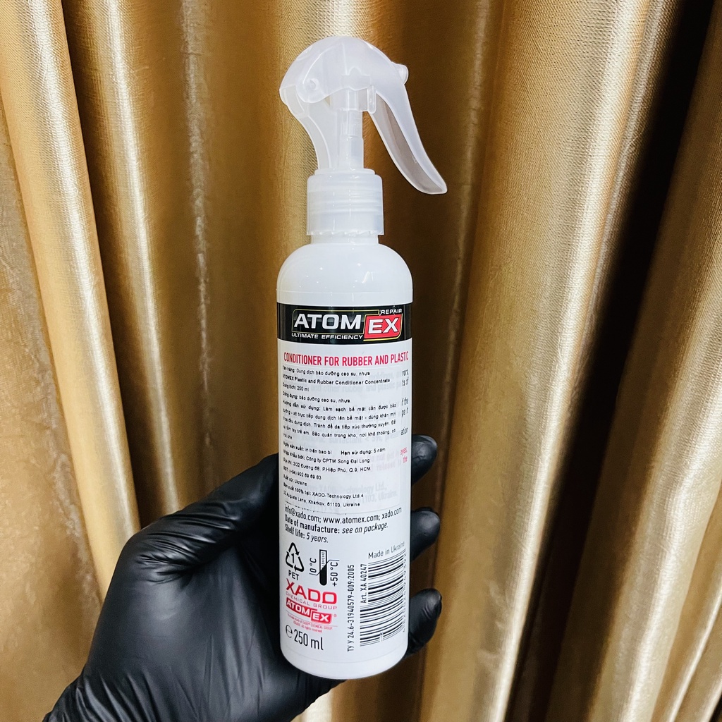 Chai xịt dưỡng nhựa nhám và lốp xe Xado Atomex Plastic and Rubber Conditioner Concentrate 250ml