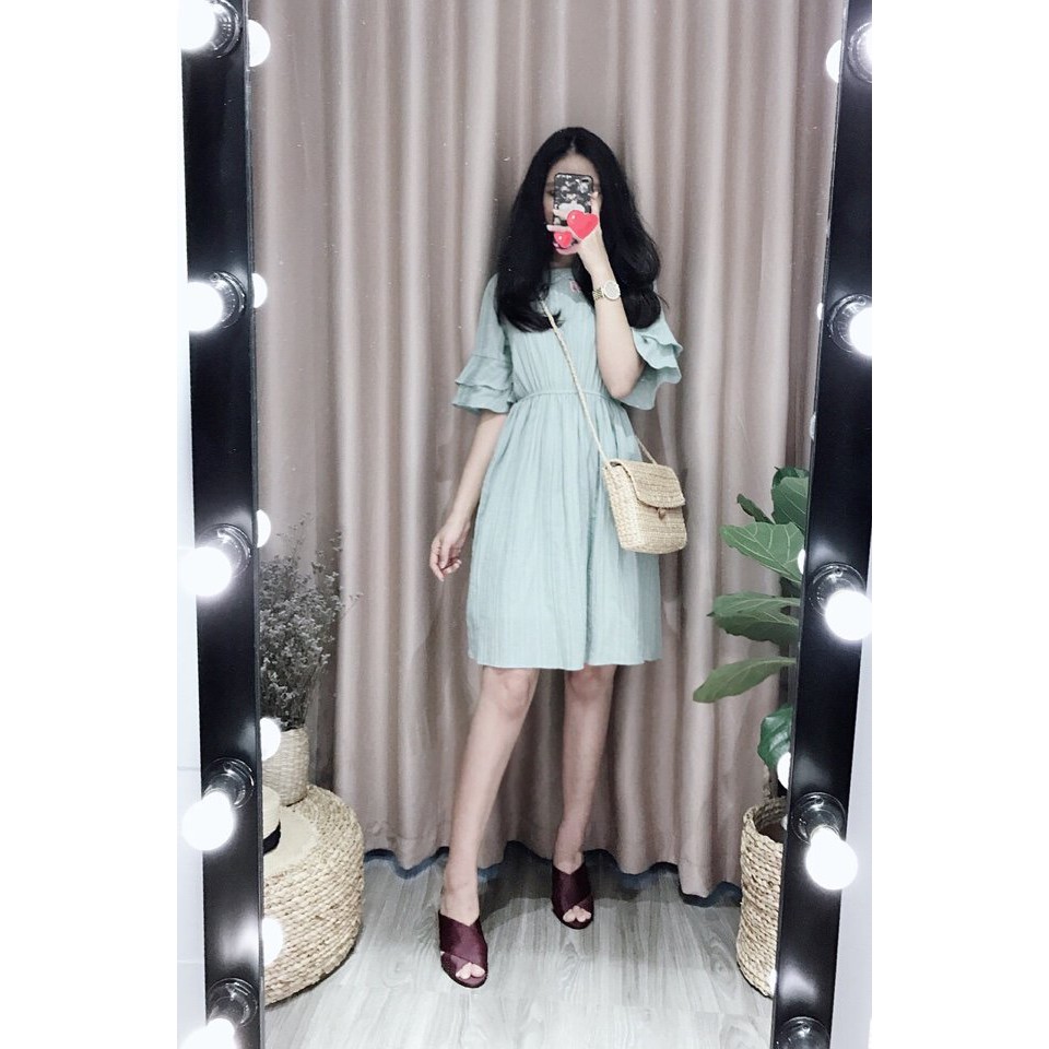 Đầm xòe thô ren thuê hoa