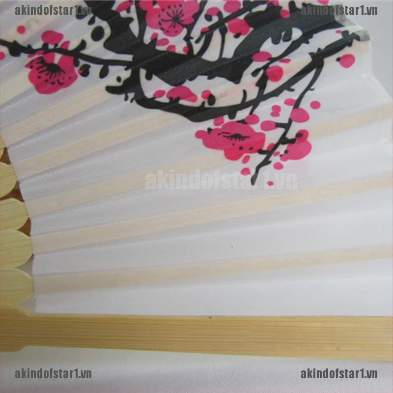 Quạt Xếp Hình Hoa Anh Đào Thời Trang
