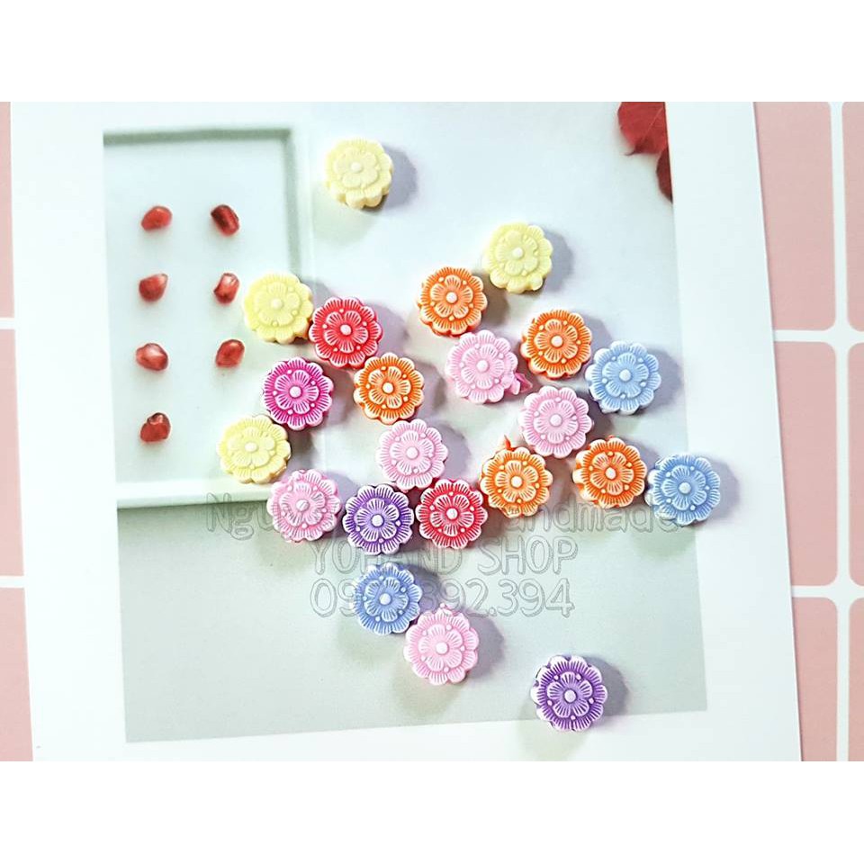 Hạt nhựa hình hoa 10mm ( gói 50gram)