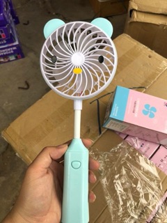 Quạt tích điện mini