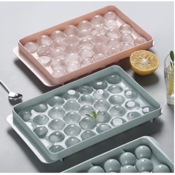 Khay làm đá, khuôn tròn đá bi có nắp đậy 33 viên