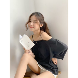 Áo lụa trễ vai rút dây TKA156 1994CLOSET