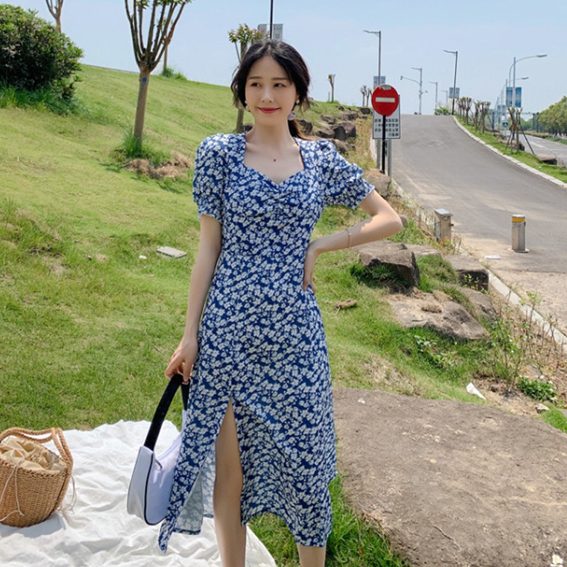 Váy dáng dài xẻ tà tay phồng sang chảnh - Thanh lí 1