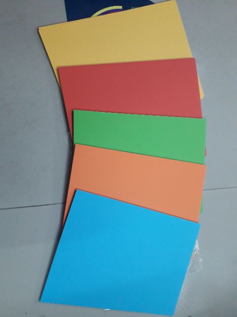 100 tờ bìa cứng màu A4 _ 5 màu