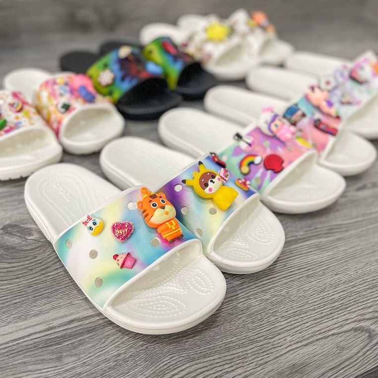 Dép Crocs Nữ Quai Ngang Classic Graphic Slide Chính Hãng - SAUVUIVE