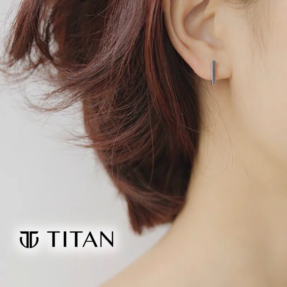 Khuyên tai nam nữ thanh ngang dài 2 màu bạc đen, bông tai unisex thời trang cá tính không gỉ, khuyên xỏ lỗ Titan shop