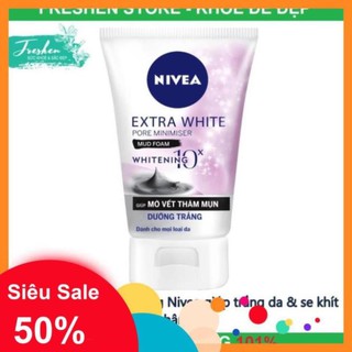 Sữa rửa mặt bùn khoáng Nivea giúp trắng da & se khít lỗ chân lông.