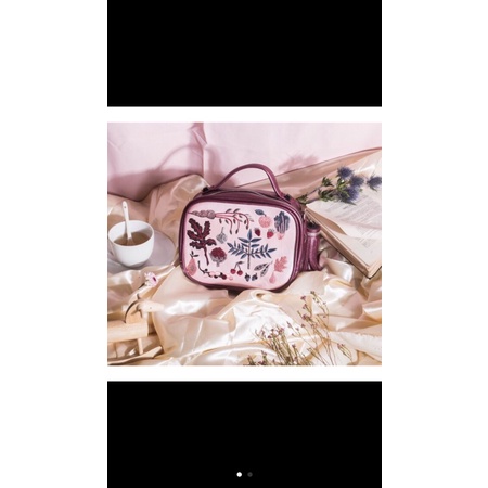 Pass túi vuông hoa Ngaos