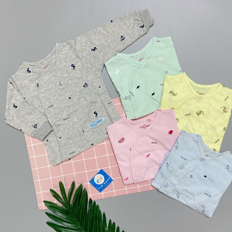 Bộ dài tay cúc chéo CQ Baby cho bé