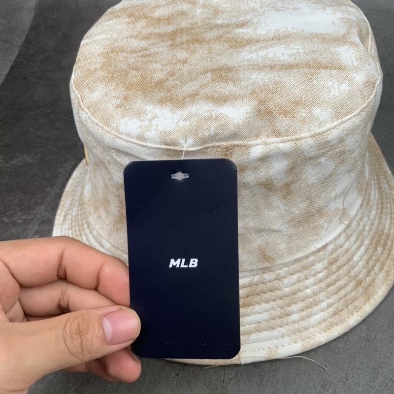 Mũ Bucket Nỉ Nhung Thêu Chữ Thời Trang Cao Cấp Giá Rẻ