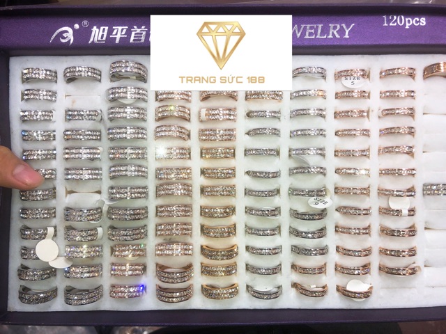 Nhẫn Titan Ko ĐEn 2 Hàng Xoàn Full Đá NT072