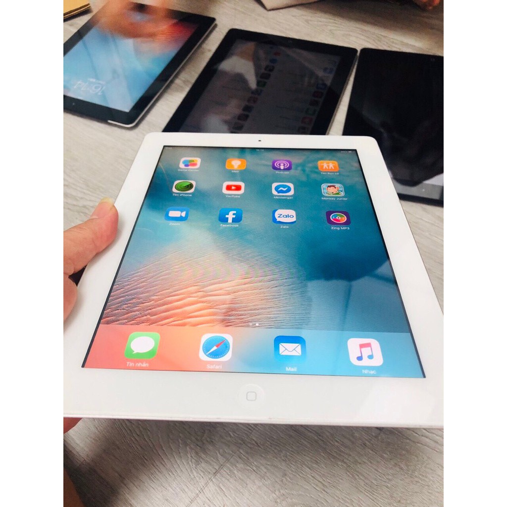 Máy tính bảng Ipad 4 4G/wifi Full chức năng, màn hình 9.7 inch | BigBuy360 - bigbuy360.vn